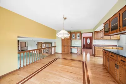 6037 Dunham Road, Downers Grove, IL 60516 - Photo 17
