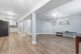 327 S Richmond St, Chicago, IL 60612 - Photo 3