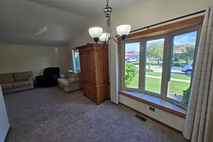 5224 W 121st Pl, Alsip, IL 60803 - Photo 7