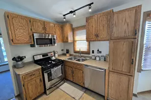 5224 W 121st Pl, Alsip, IL 60803 - Photo 9