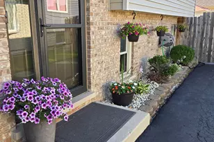 5224 W 121st Pl, Alsip, IL 60803 - Photo 3