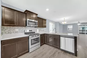 911 Charlton Ln, Naperville, IL 60563 - Photo 27