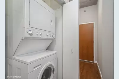 235 W Van Buren Street #3411, Chicago, IL 60607 - Photo 19