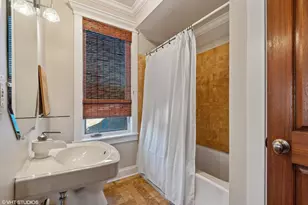 9435 Central Park Ave, Evanston, IL 60203 - Photo 27