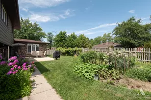 8140 W 91st St, Hickory Hills, IL 60457 - Photo 23