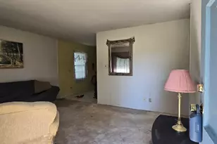 1801 Clover Ln, Champaign, IL 61821 - Photo 3