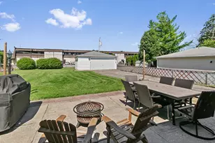 1870 Elizabeth Ln, Aurora, IL 60505 - Photo 19