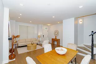 2043 W St Paul Ave, Chicago, IL 60647 - Photo 7