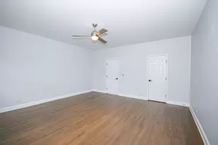2043 W St Paul Ave, Chicago, IL 60647 - Photo 33
