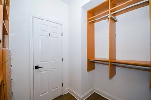 2043 W St Paul Ave, Chicago, IL 60647 - Photo 27