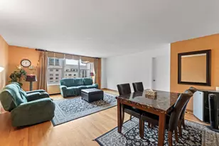 777 N Michigan Ave, Chicago, IL 60611 - Photo 3