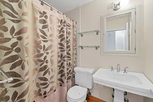 777 N Michigan Ave, Chicago, IL 60611 - Photo 11