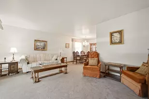 11607 S Ave J, Chicago, IL 60617 - Photo 5