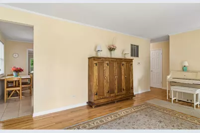 2102 George Street, Rolling Meadows, IL 60008 - Photo 7