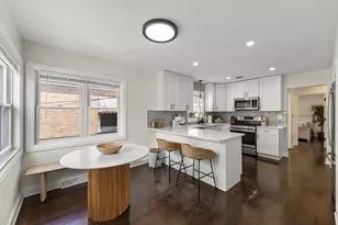 11416 S Sawyer Ave, Chicago, IL 60655 - Photo 9