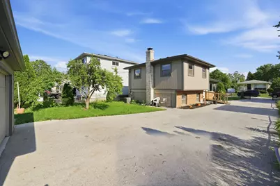 7046 W 72nd Place, Chicago, IL 60638 - Photo 7