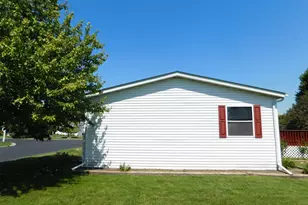 746 Mallard Cir, Sandwich, IL 60548 - Photo 19