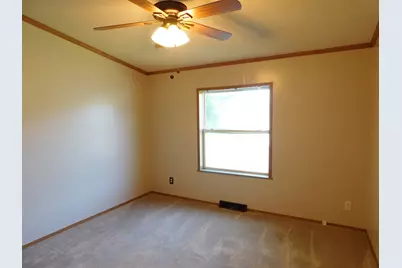 746 Mallard Circle, Sandwich, IL 60548 - Photo 9