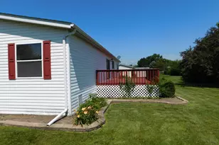 746 Mallard Cir, Sandwich, IL 60548 - Photo 15