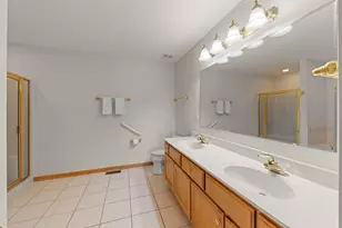 12198 Oxford Ct, Lemont, IL 60439 - Photo 23