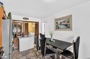 600 W Bob O Link Rd, Mount Prospect, IL 60056 - Photo 5
