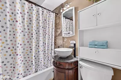 600 W Bob O Link Road, Mount Prospect, IL 60056 - Photo 17