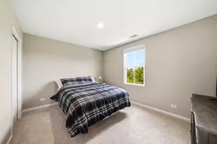 2341 Mayfield Dr, Montgomery, IL 60538 - Photo 21