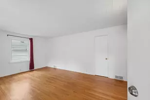 705 Dover Pl, Champaign, IL 61820 - Photo 5