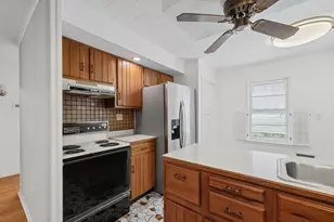 705 Dover Pl, Champaign, IL 61820 - Photo 11