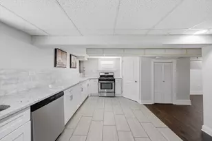 6153 W 63rd St, Chicago, IL 60638 - Photo 37