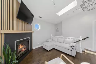 6153 W 63rd St, Chicago, IL 60638 - Photo 13