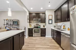 1730 N Clark St, Chicago, IL 60614 - Photo 15