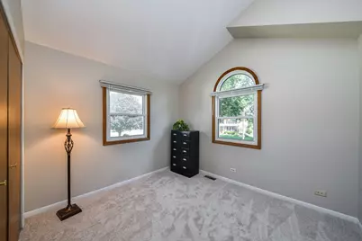 102 Juniper Drive, North Aurora, IL 60542 - Photo 17