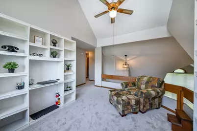 102 Juniper Drive, North Aurora, IL 60542 - Photo 15