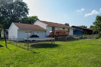 1015 Suncrest Drive, Fulton, IL 61252 - Photo 13