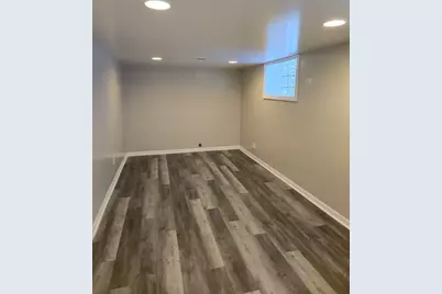 3240 W 64th Place, Chicago, IL 60629 - Photo 9