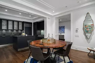 159 E Walton Pl, Chicago, IL 60611 - Photo 9