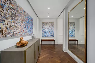 159 E Walton Pl, Chicago, IL 60611 - Photo 3