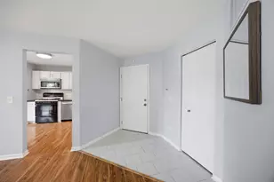 66 Beechmont Ct, Schaumburg, IL 60193 - Photo 13