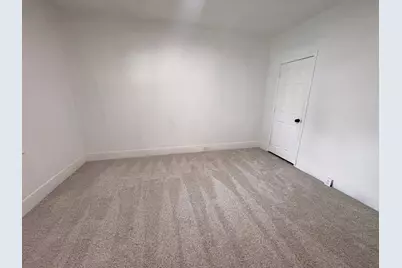 617 E 4th Street, Centralia, IL 62801 - Photo 9