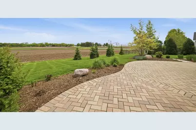 1934 Parkside Drive, Sycamore, IL 60178 - Photo 43