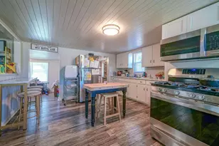 1009 S 4th St, Oregon, IL 61061 - Photo 3