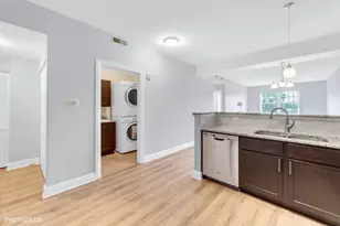 1 Itasca Pl, Itasca, IL 60143 - Photo 17