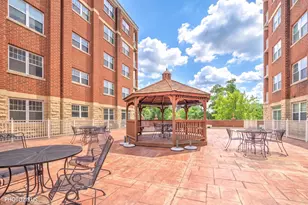 1 Itasca Pl, Itasca, IL 60143 - Photo 39