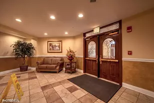 1 Itasca Pl, Itasca, IL 60143 - Photo 3