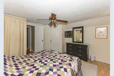 631 N Adams Street, Kewanee, IL 61443 - Photo 31