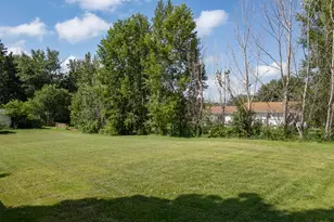 631 N Adams St, Kewanee, IL 61443 - Photo 11