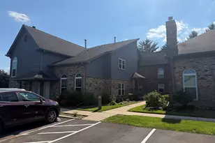 43 Foxcroft Rd, Naperville, IL 60565 - Photo 3