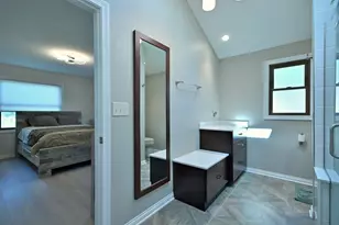10542 Camelot St, Westchester, IL 60154 - Photo 17