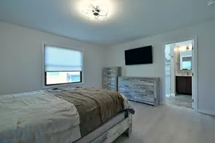 10542 Camelot St, Westchester, IL 60154 - Photo 15